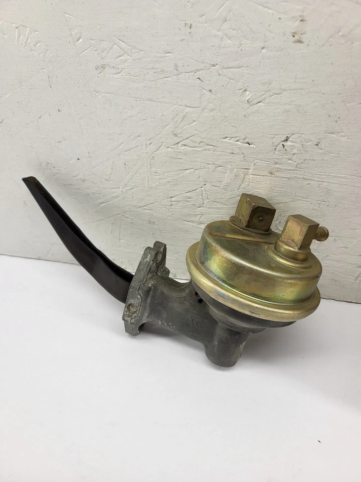 Oldsmobile Jetfire F85 Cutlass 1965 1966 bomba de combustible de aire acondicionado 6415513 EE. UU. 330 V8 Foto 4 de 4