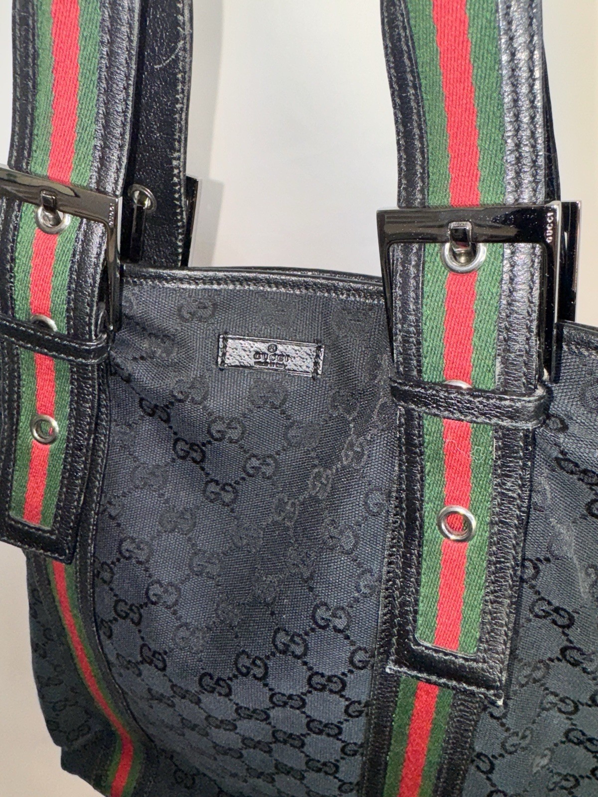 Gucci Black Monogram Tote with Red and Green Acce… - image 2