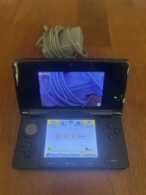 Nintendo 3DS Cosmo Black CTR-001 System With Charger Tested Working New Battery