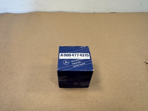 Mercedes-Benz Original Filter element A0004774315