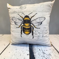 16x16 Square Decorative Throw Pillow Bee Print 0157