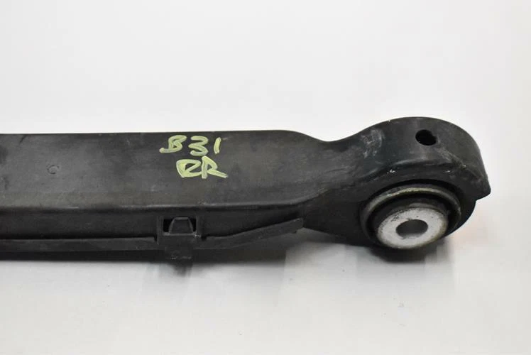 08-15 Mercedes W204 C250 C300 C350 Rear Right Lower Control Thrust Arm OEM - Image 2 of 4
