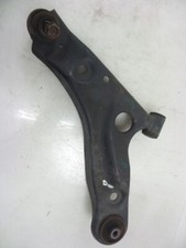 Triangle de suspension Suzuki ALTO