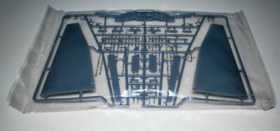 TRUMPETER Ju-87B-2 STUKA 03214  PARTS  SPRUE A-ST&PT LWR WNG+MG 151/20 CAN 1/32