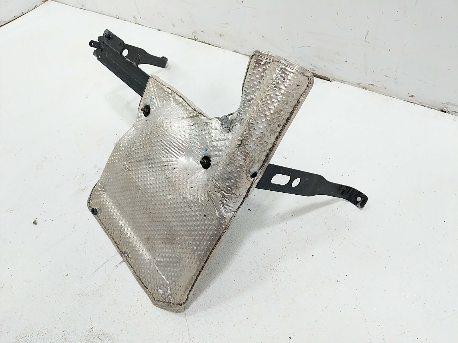 21 Polaris RZR XP 4 Sport 1000 Exhaust Heat Shield Rear Support Plastic |  eBay