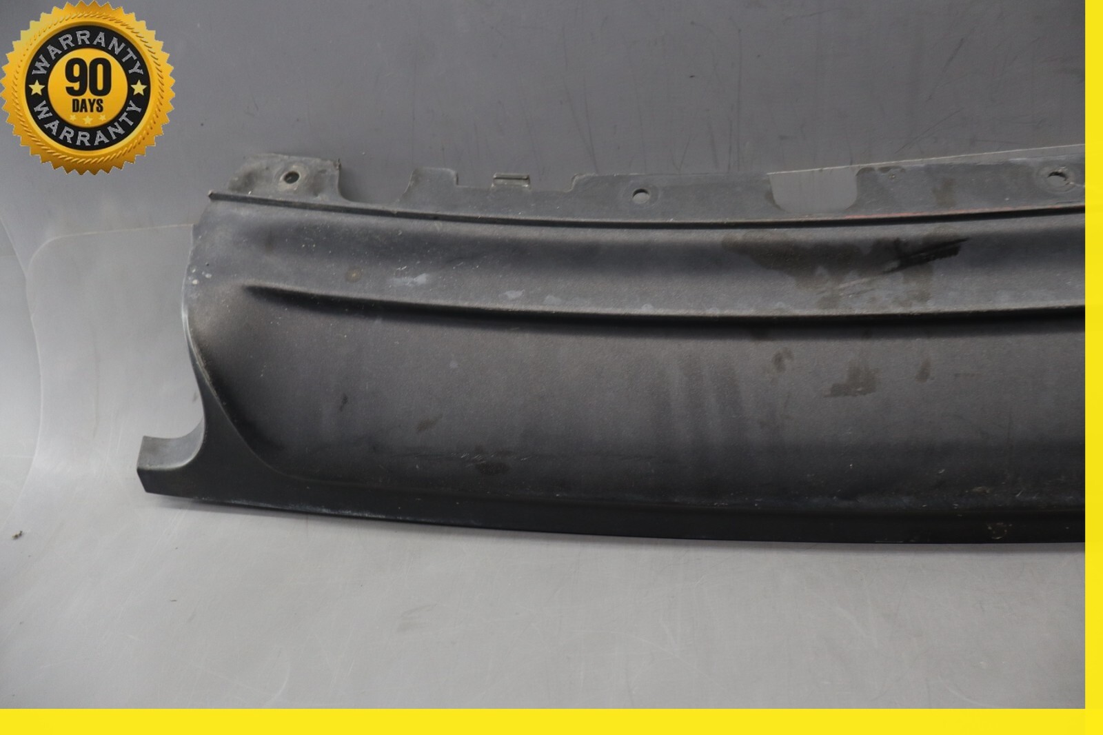 14-19 Maserati Ghibli M157 Rear Bumper Center Lower Molding Trim 670010777 Oem