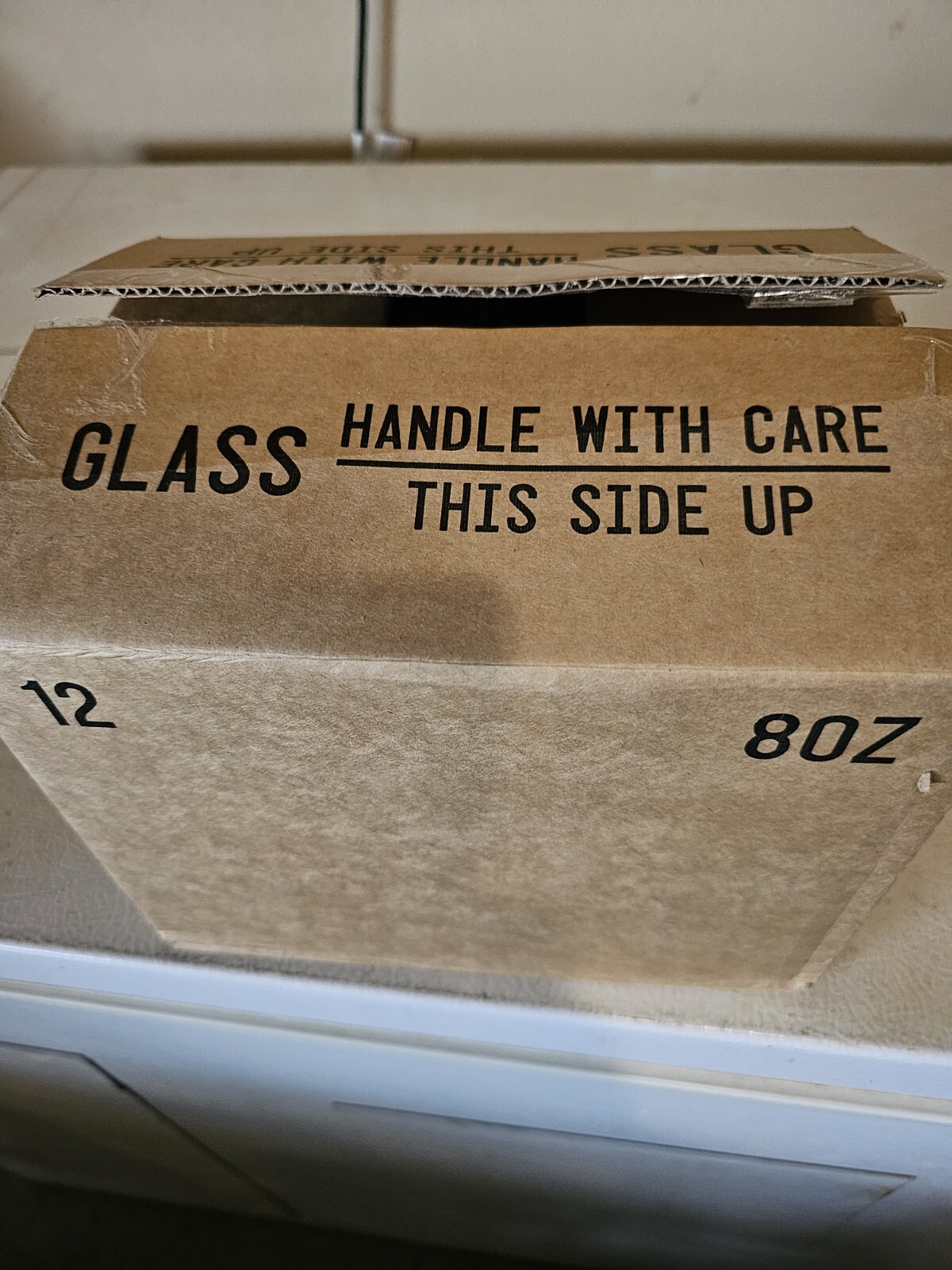 12 8oz glass clear bottles