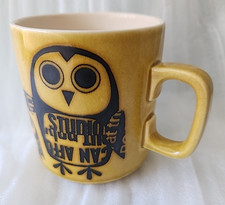 1975 JOHN CLAPPISON HORNSEA POTTERY GOLD MUG  "NEWSPRINT OWLS"