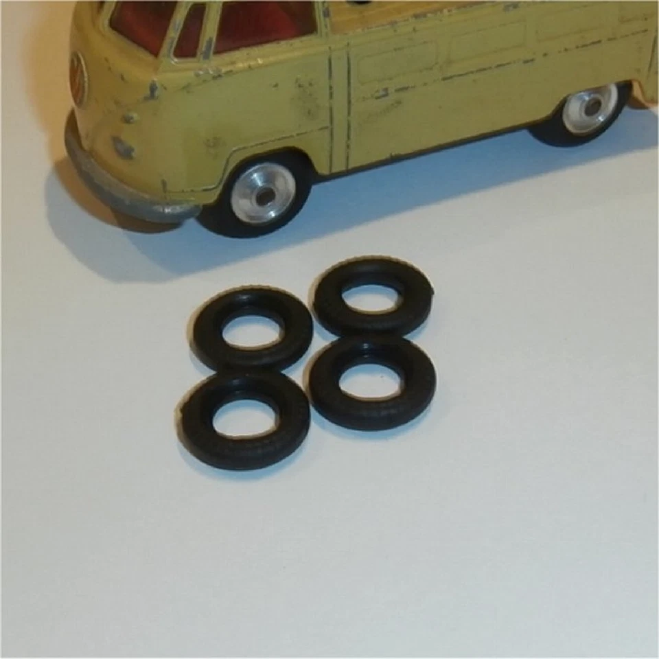 Corgi Toys 15mm Treaded Black Tires 1950/60's Sedan & Light Truck Tyres Y011 - Image 2 of 3