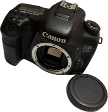 Canon EOS 7D Mark II DSLR Camera Body Excellent Condition