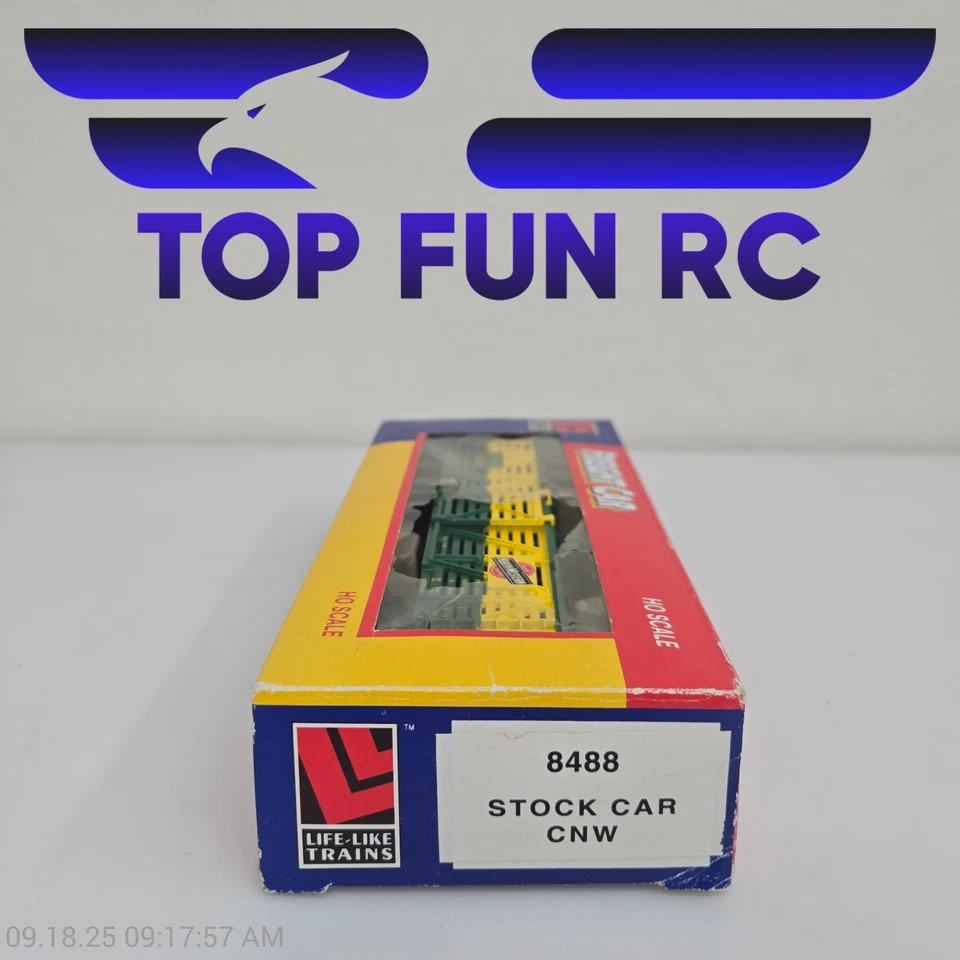 Life-Like Trains 8488 Stock Car CNW - Image 2 of 3