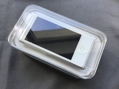 Original Apple iPod nano 7G - SILBER - MKN22C - 16GB - sehr guter Zustand