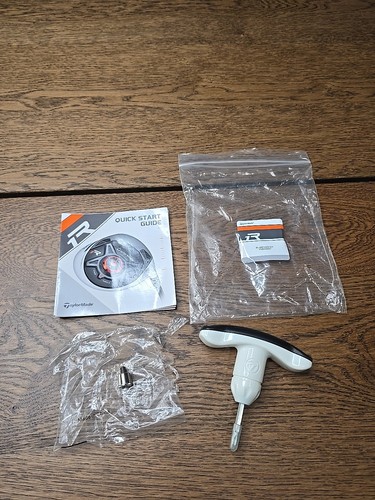 TaylorMade Accessory Tool Kit R1 Driver OEM V2806901