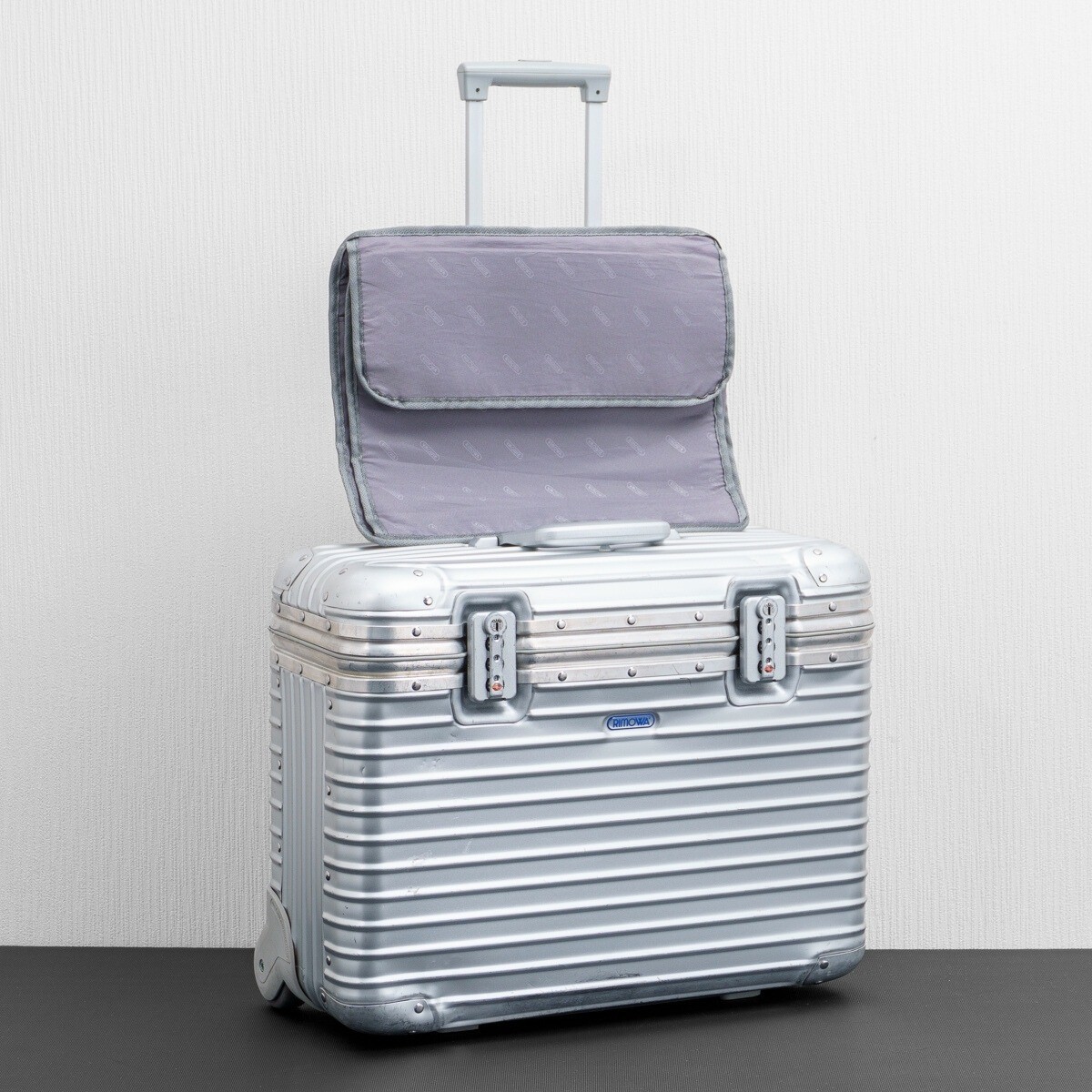 Rimowa Topas Pilot Trolley 36L Silver 2-wheels Carry Case Suitcase
