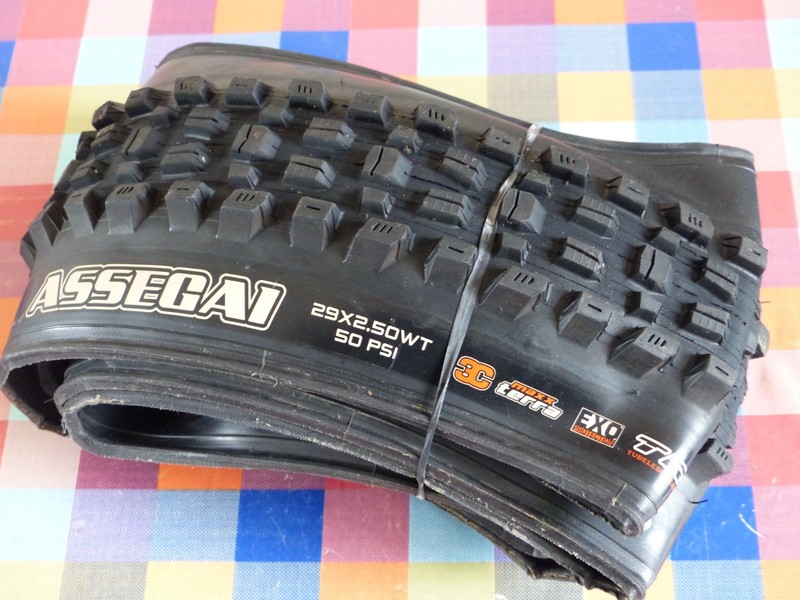 Maxxis Assegai 3C Maxx Terra EXO TR tubeless 29 x 2.5WT folding MTB bike tyre