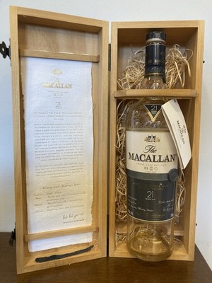 Macallan Triple Cask Matured 21 Highland Malt Scotch Empty Box & Bottle! MINT!