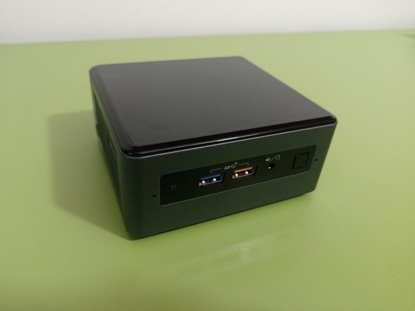 Intel NUC8I3BEH2 i3-8109U 16GB RAM 240GB SSD