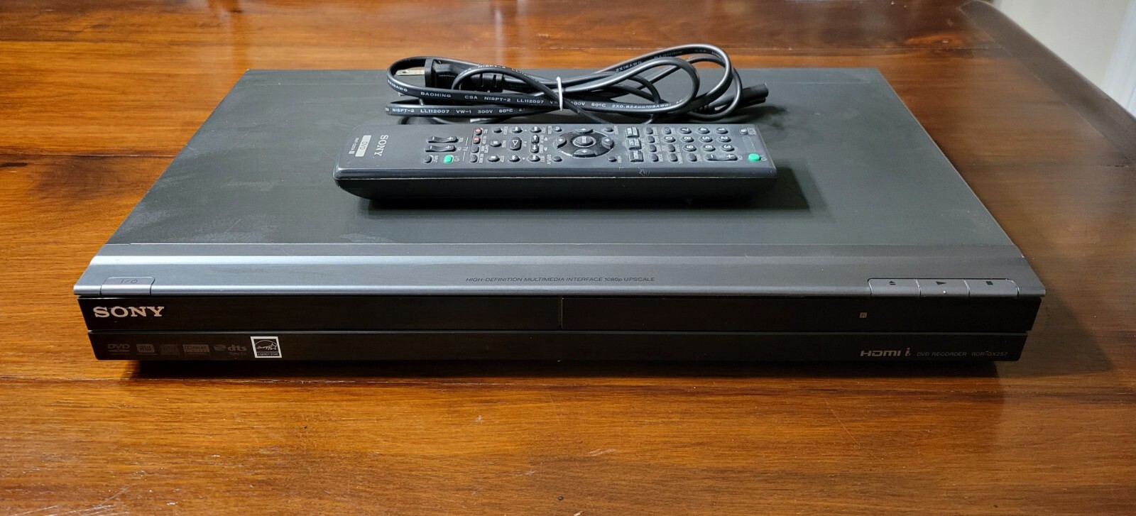 Sony RDRGX257 DVD Recorder Player 1080p HDMI Upscaling With Remote