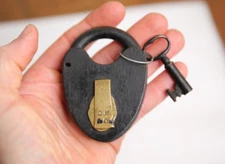 Antique DM Co Iron Brass Padlock Shackle box trunk chest vintage Heart lock key