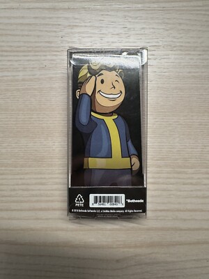Fallout Bethesda Vault Boy FiGPin Pin #149 Salute - Limited Edition - Free Shipp