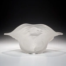 Style of Lalique Frosted Clear Glass Art Deco Ruffled Centerpiece Bowl Fish 11"