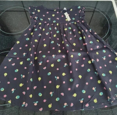 Schwarzes ''Obst'' Kleid - Gr.68 - NEU mit Etikett 