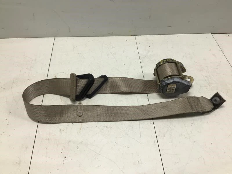 Ford Freestyle 2005 tercera fila retractor de cinturón de seguridad del lado derecho del pasajero Foto 4 de 4