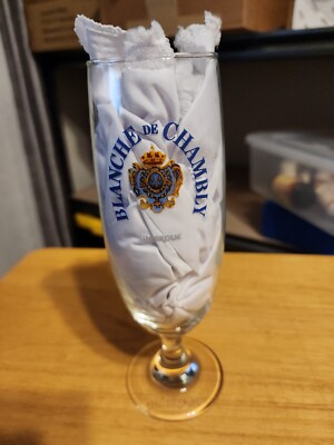 9'' tall Unibroue Brewery Blanche De Chambly  13 OZ. Beer Stemware set of 12