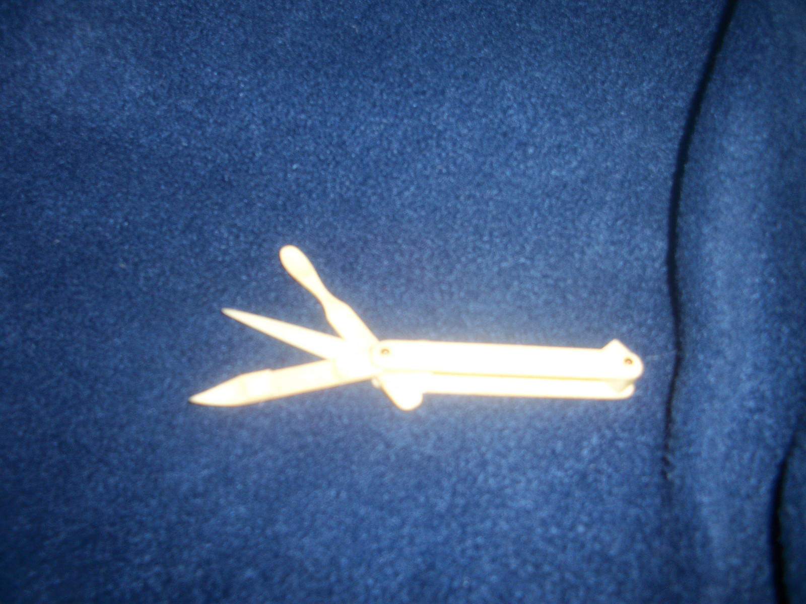 Antique Souvenir Stanhope Carved Bovine Bone Weymouth Drizzler sewing