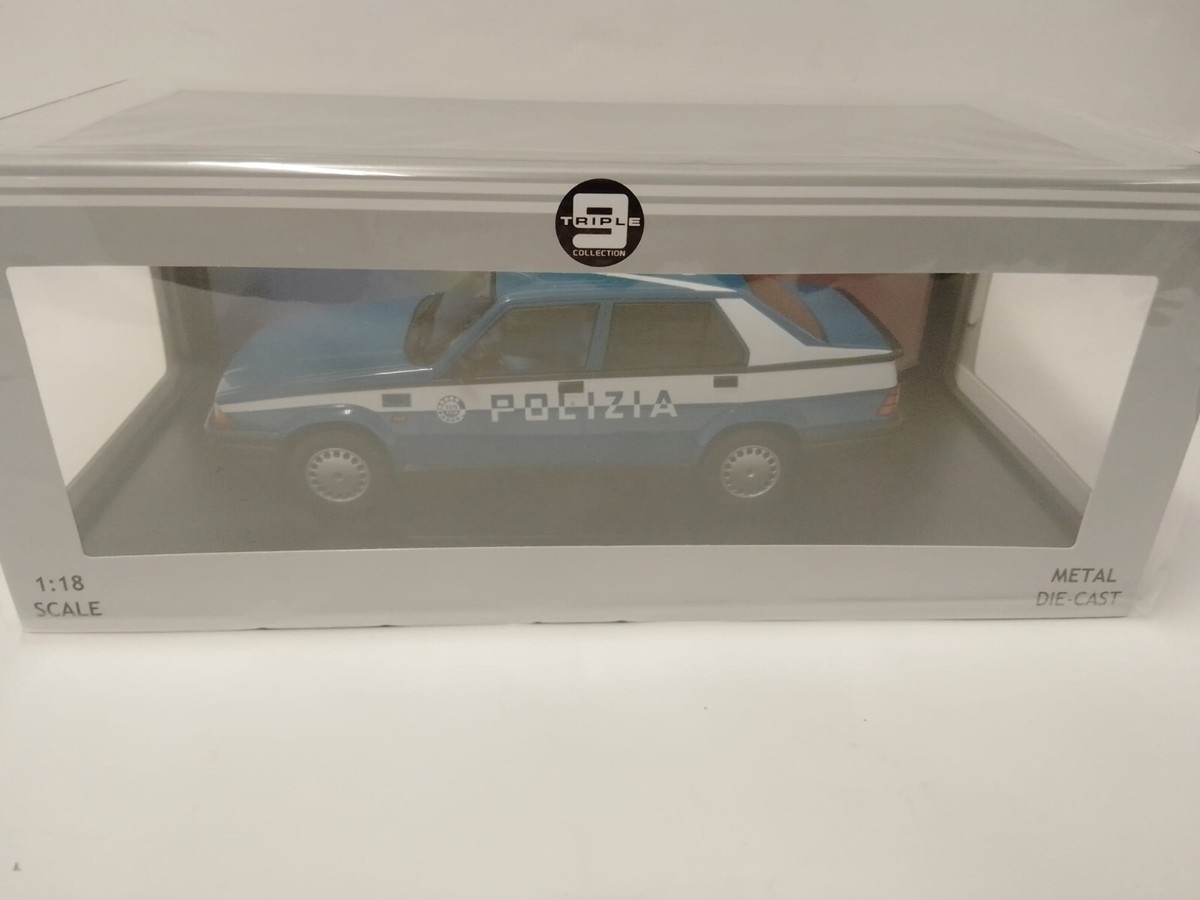 Triple9 1:18 Alfa Romeo 75 police Année de construction 1991 bleu / blanc T9-1800475 modèle