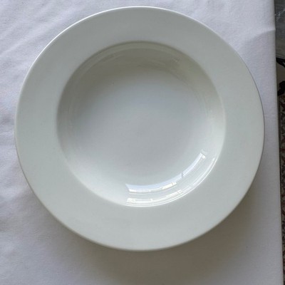 Apollo Porcelain Nancy Calhoun White Shallow Soup Bowl 9 Inch