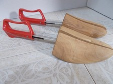 Florsheim Shoe Travel Tree Keepers Stretchers Rochester Cedar Wood Red Handle