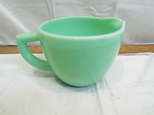 McKee Jadite 2 C Measuring Cup Jade Green Jadeite Pitcher