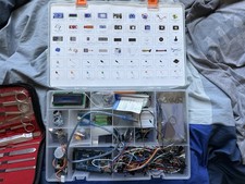 New - Open Box - Arduino Starter Kit Skill Level Beginner 15 Projects