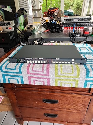 Kramer VP-720 DS Scaler Seamless Switcher Works Good