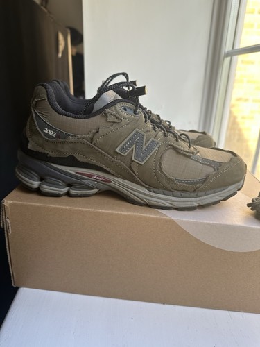 New Balance 2002R - Protection Pack Dark Moss Size UK 8