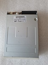 LECTEUR DE DISQUETTE INTERNE A L ORDINATEUR  3.5 SFD-321B   IDE
