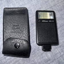 Nikon Speedlight SB-E Shoe Mount Flash with Case