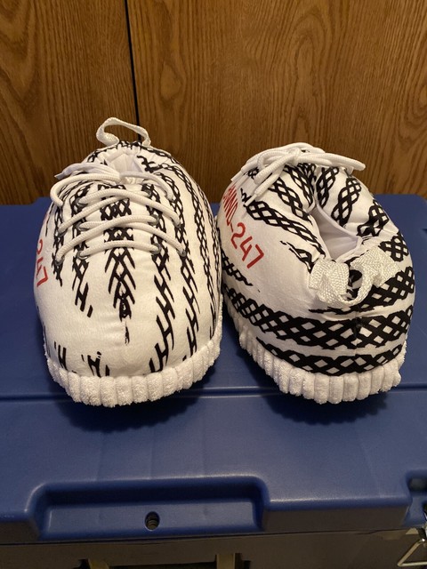 YEEZY SNEAKER SLIPPERS!!!! One Size Fits All!! So Comfy!! Please Read!!! | eBay