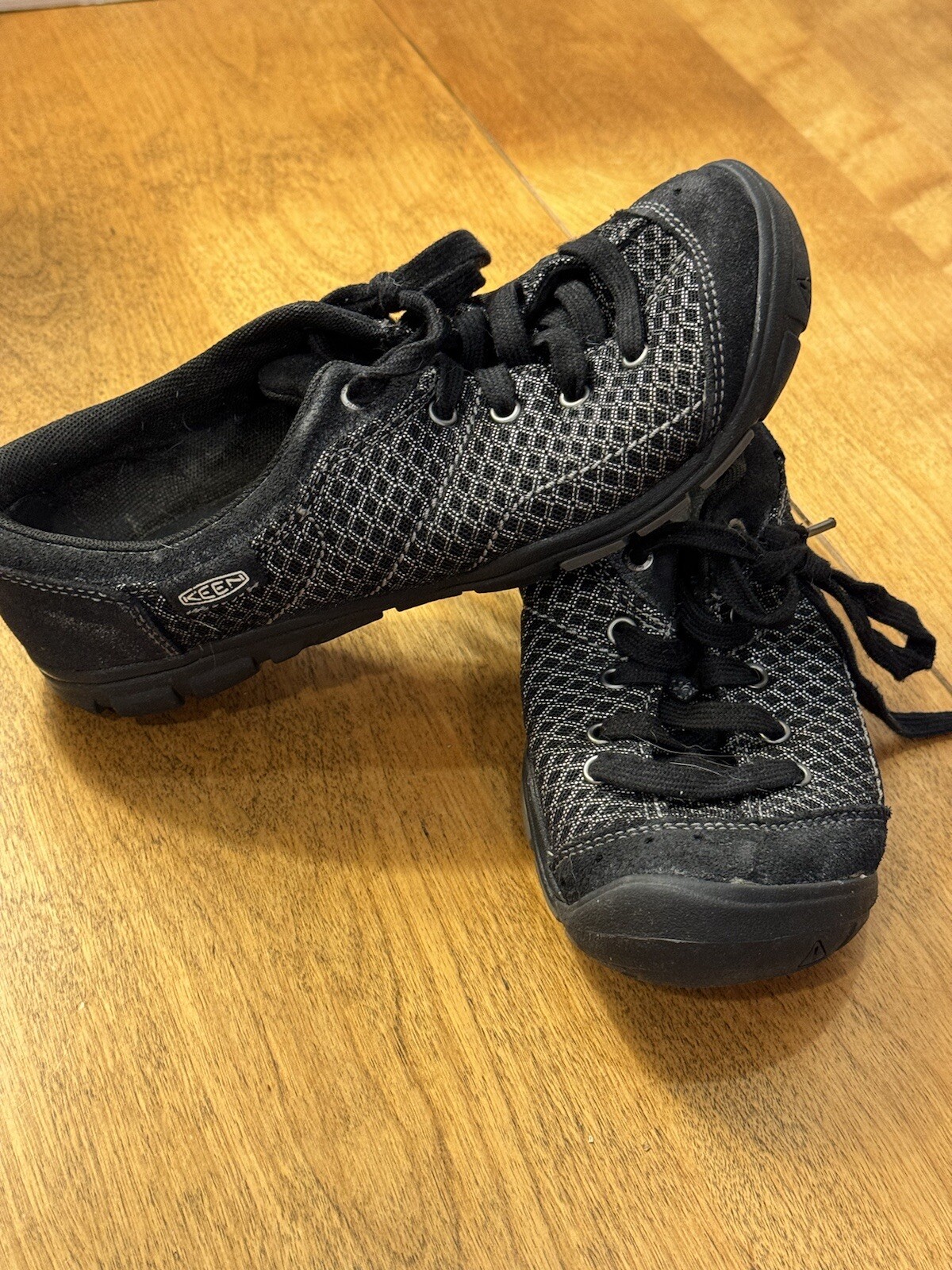 Sneaker atletica Keen Black Mercer Lace II 1012358 da donna taglia 7 usate