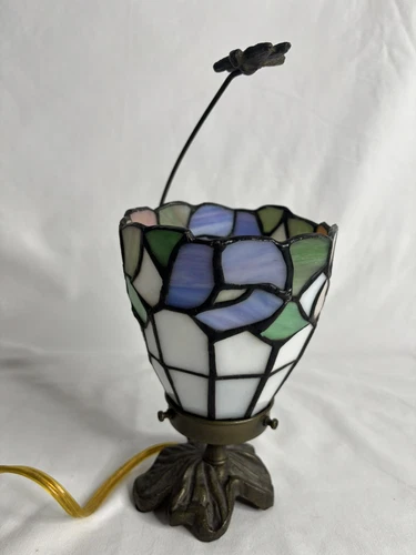 Tiffany-Style Stained Glass Lamp, Abstract Floral Dragon Fly,Bronze Base Vintage