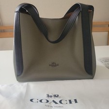 COACH Hadley Hobo Army Green Bag with Matching Long Wallet
