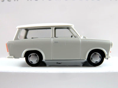 Busch 53206 Trabant P601 Universal (1966) in hellgrau/weiß 1:87/H0 NEU/OVP  - Bild 1 von 4