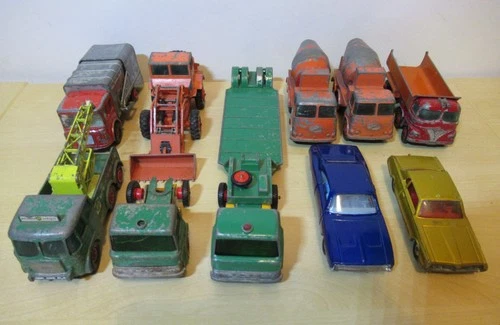 MATCHBOX LESNEY KING SIZE JOB LOT OF DIECAST TRUCKS & CARS