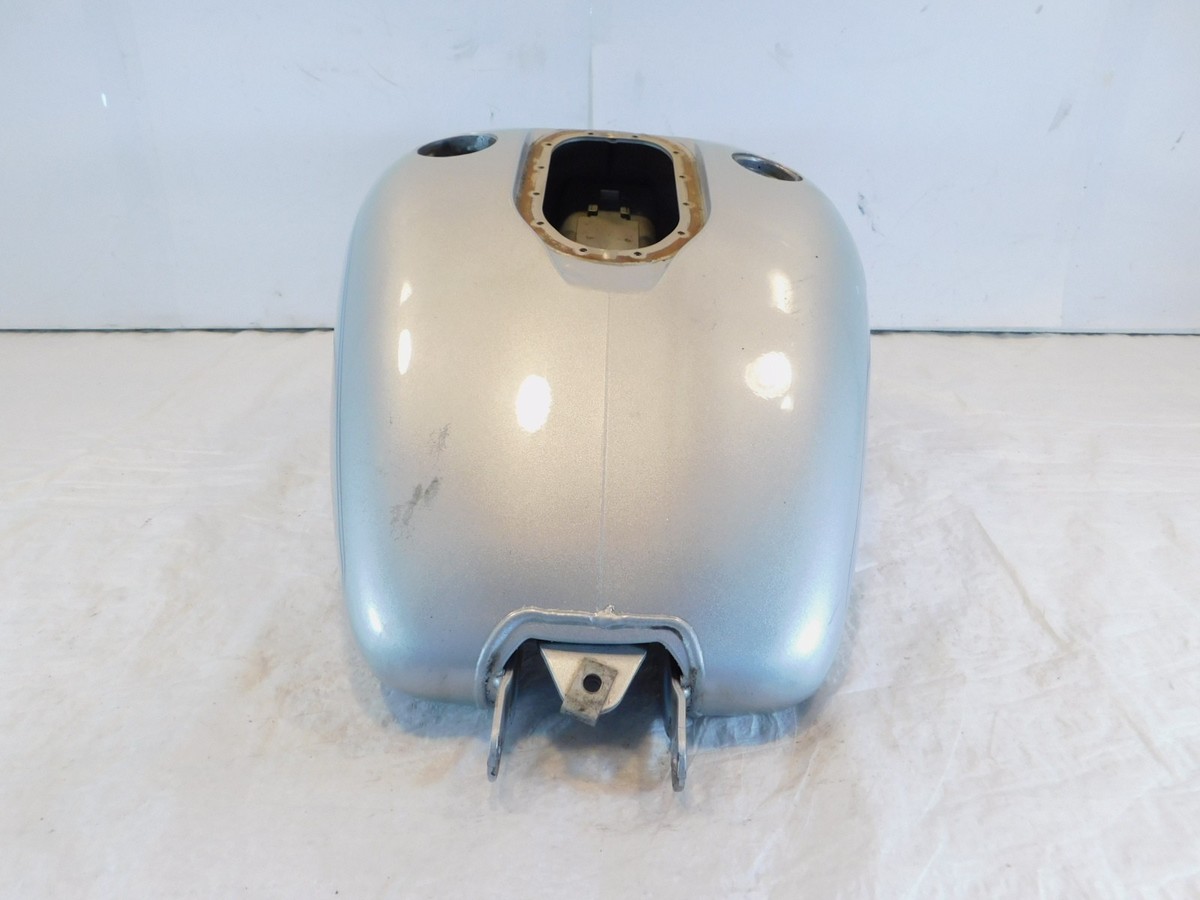 2004-2005 Harley Davidson Dyna Low Rider FXDL Silver Fuel Petrol