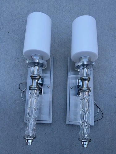 LOT OF 2 PIECES UTTERMOST CAMPANIA 1 LIGHT CARVED GLASS SCONCES (22486)