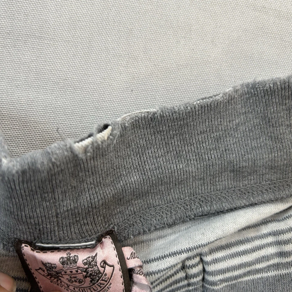 Vintage Juicy Couture Shorts Medium Gray Sweatshirt Fabric Terry Cloth - Image 4 of 4