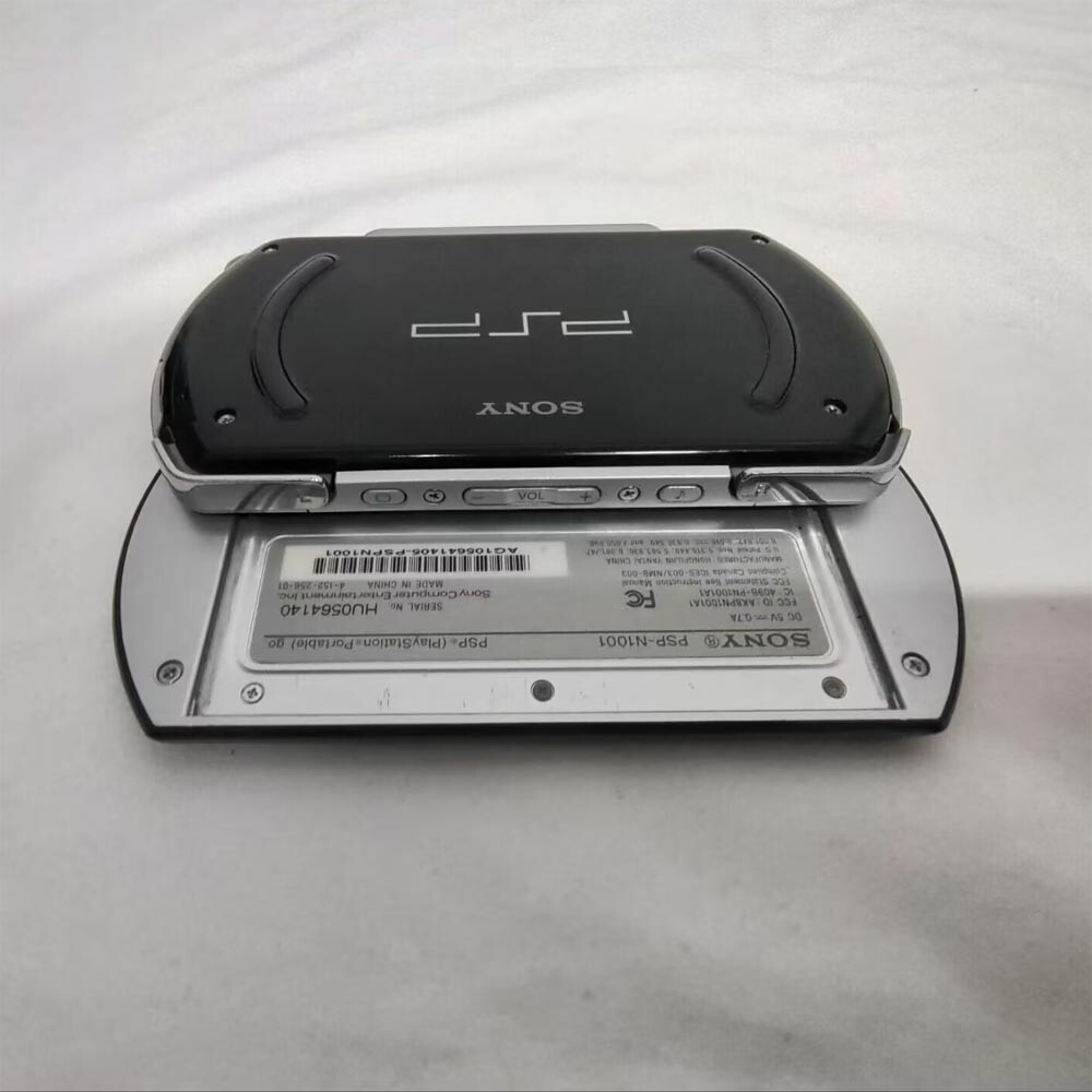 Sony PSP GO console Black with Charger PSPN1001 US Free Shipping eBay