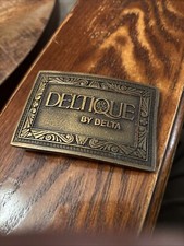 LB15105 VINTAGE 1970s DELTIQUE BY DELTA FAUCET COMPANY BELT BUCKLE