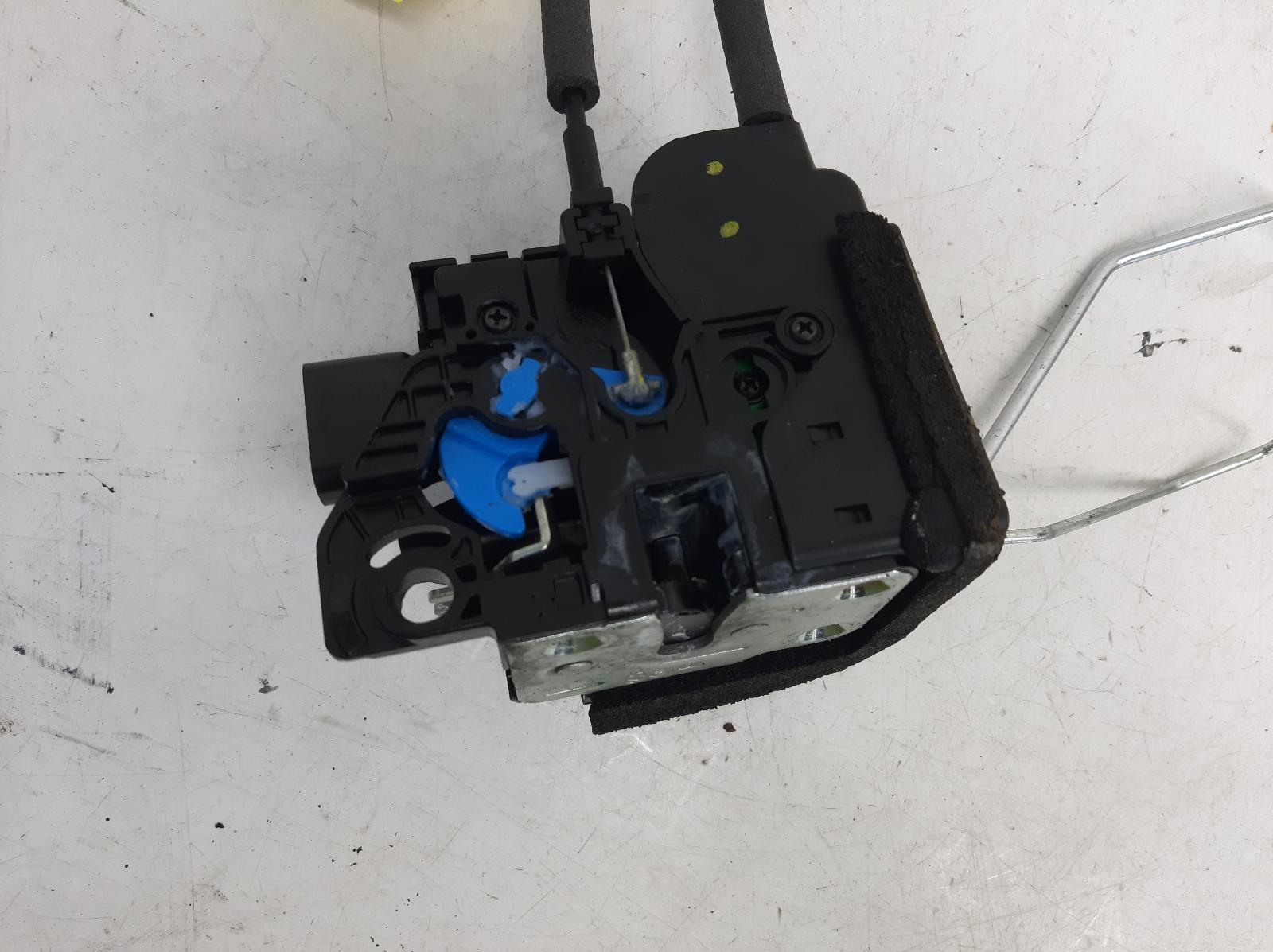 2016 HYUNDAI I10 Mk2 (IA/BA) Front Right Door Lock Assembly eBay